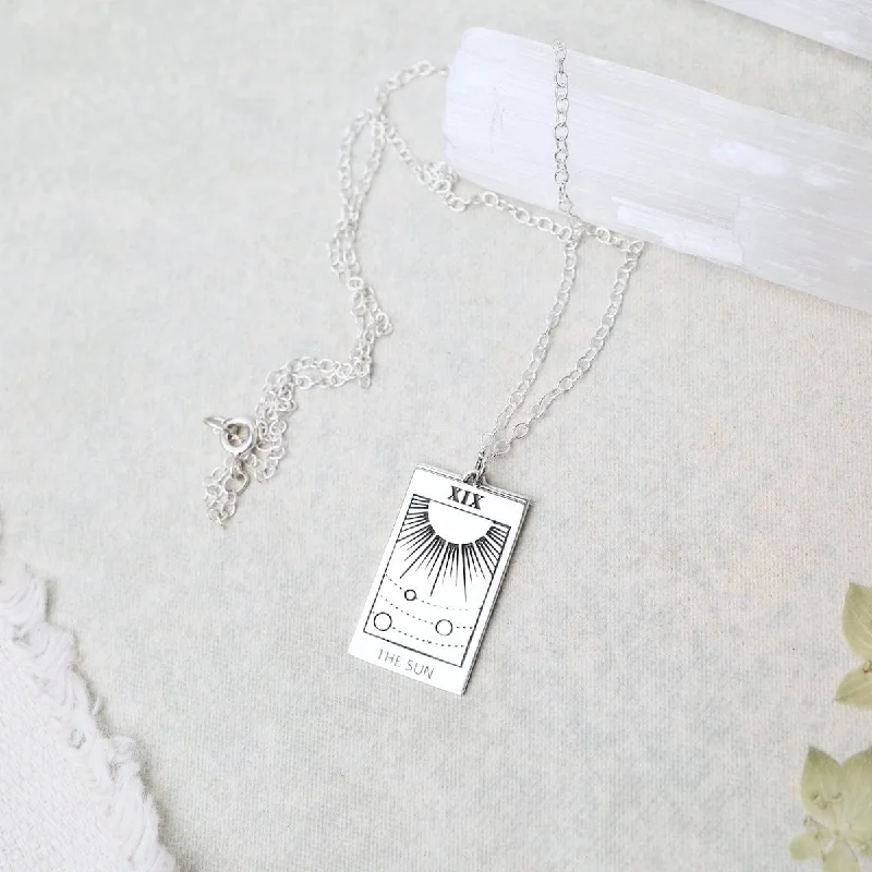 Elegant Layered Necklaces For Special Events-Sun Tarot Card Pendant Necklace