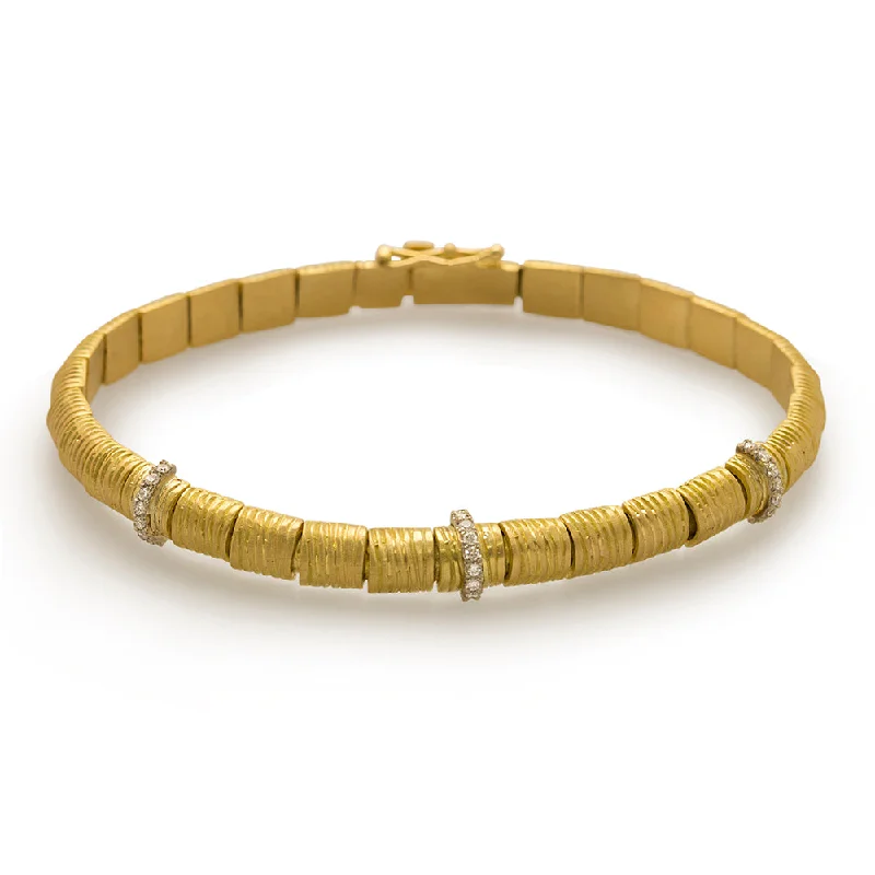 Bracelets For Party Wear-Grooved Gold Link Bracelet with Diamonds