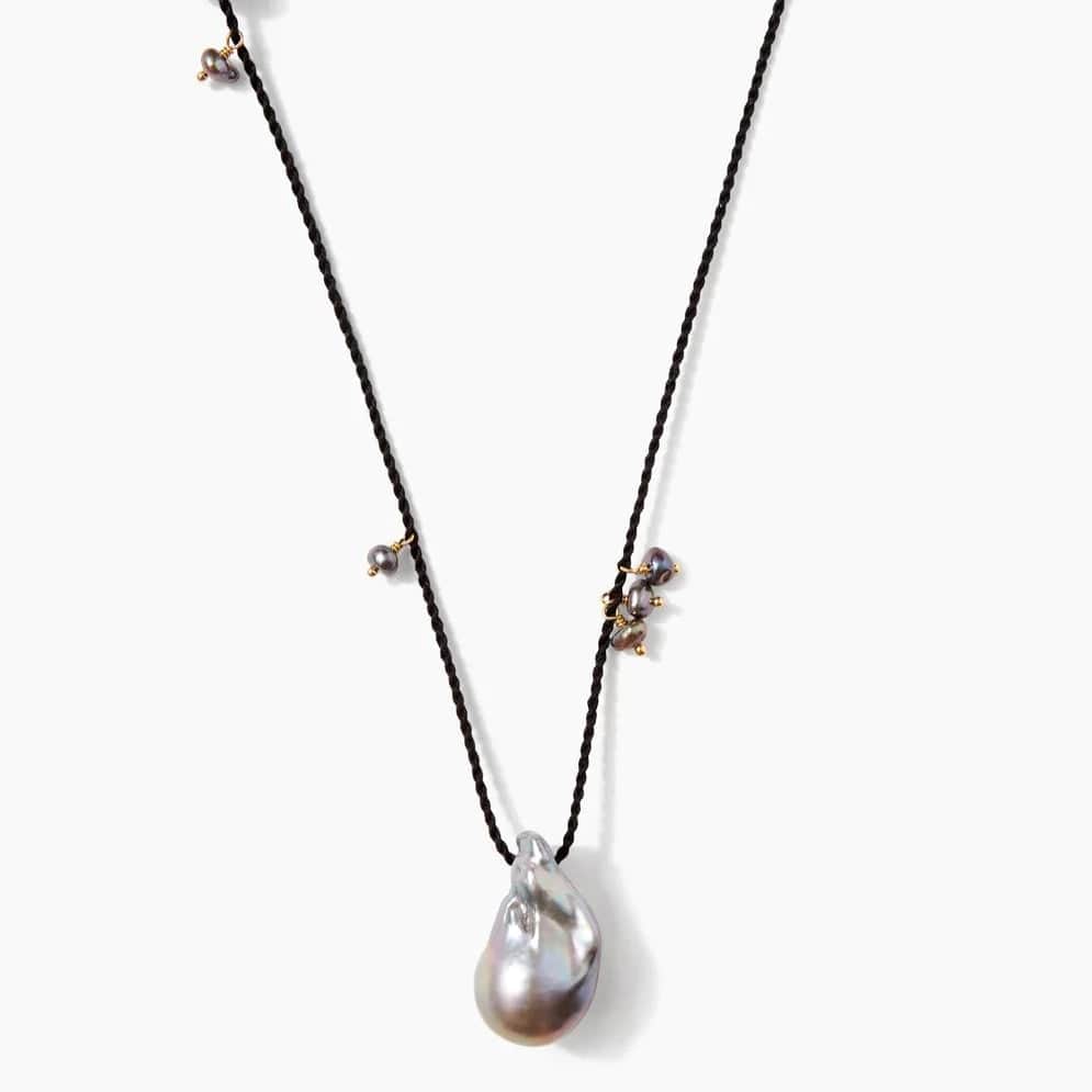 Classic Silver Chain Necklaces For Elegant Wear-Rosario Necklace in Grey Pearl