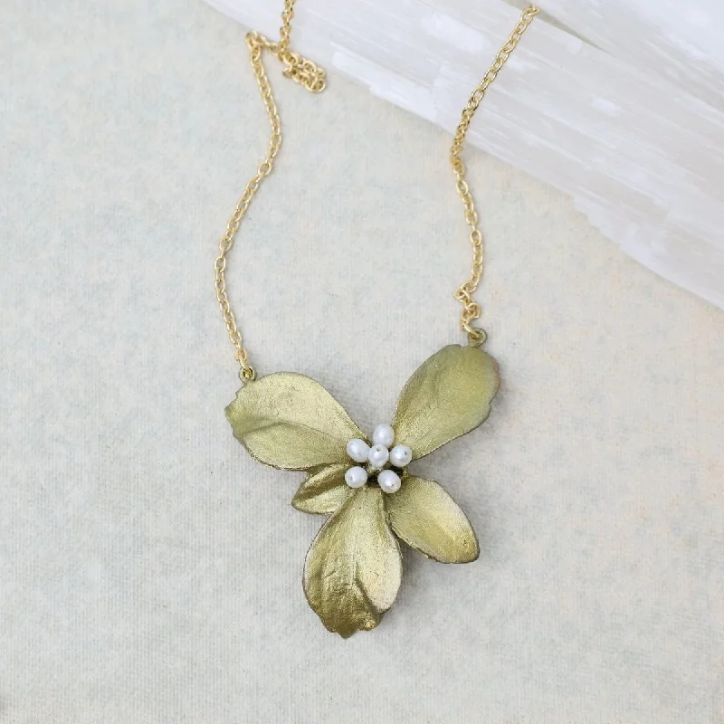 Large Pendant Necklaces For Statement Jewelry-Pachysandra Pendant Necklace