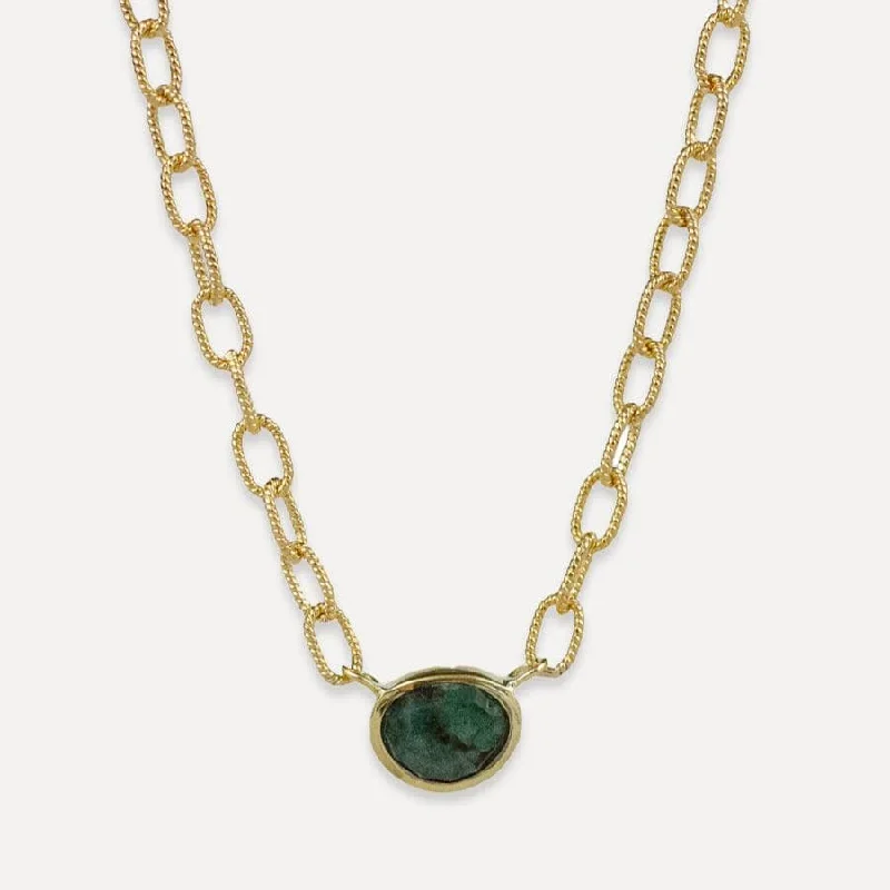 Fashionable Crystal Pendant Necklaces For Chic Looks-Emerald Jolie Necklace