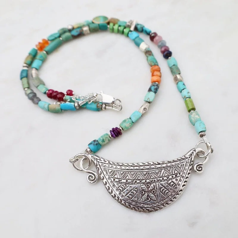 Bold Gemstone Necklaces For Colorful Fashion-Chunky Turquoise Silver Spirit Lock Necklace