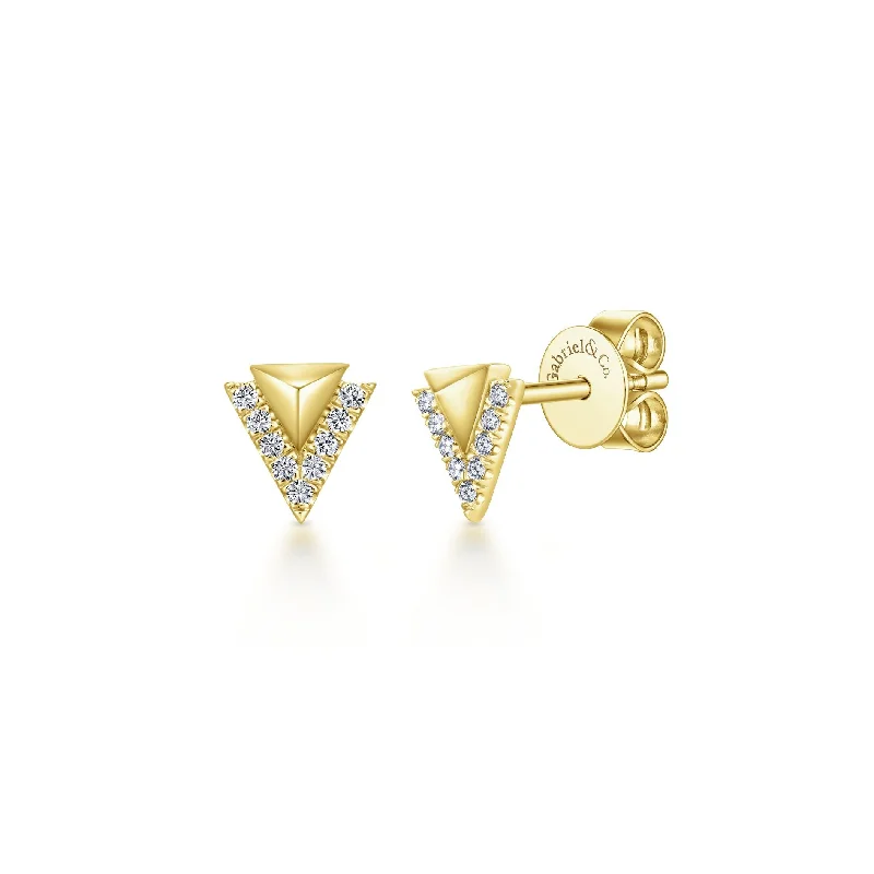 Vintage Inspired Earrings For Retro Lovers-14K Yellow Gold Diamond Pyramid Stud Earrings