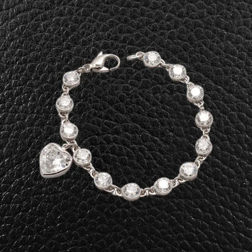 Bracelets For Religious Festivals-Heart & Round Diamond Bracelet